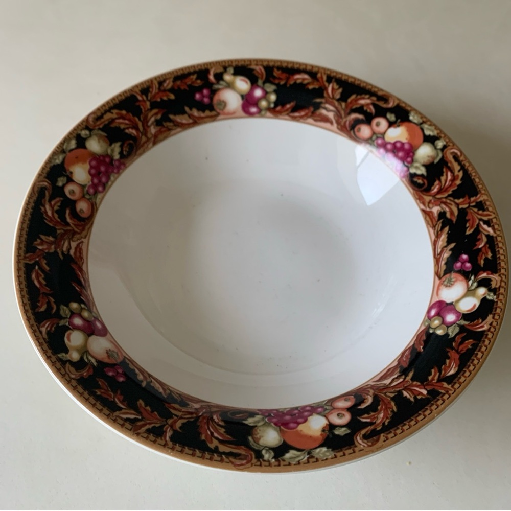 Vitromaster Avalon 1992 Fruits trim Soup Bowl  754074 Genuine Stoneware 7”